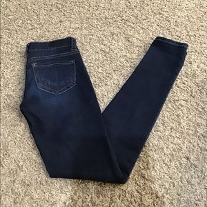 Day trip size 25L Virgo skinny jeans